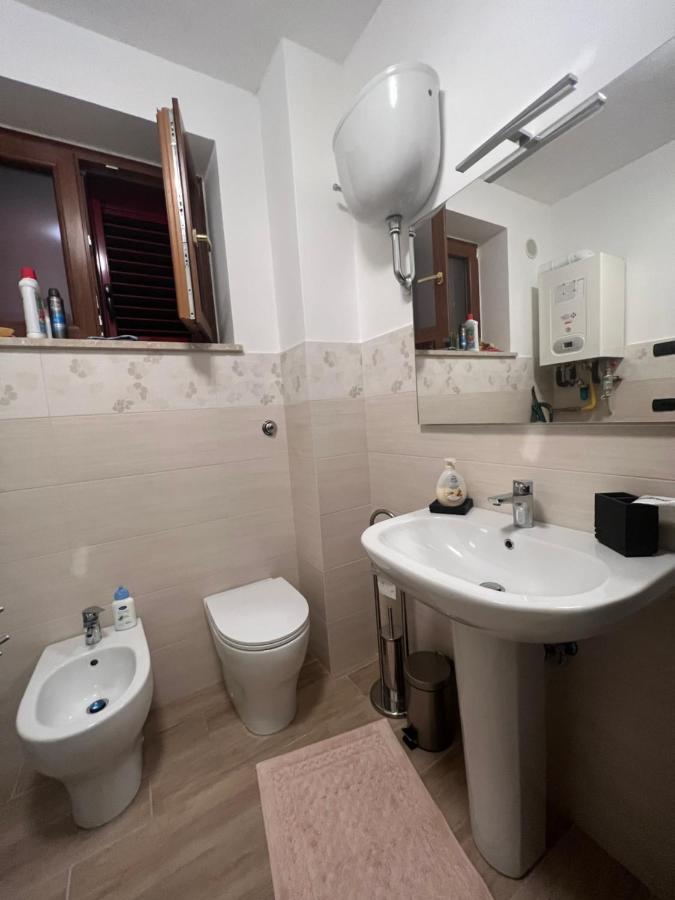 Marta'S Apartment Рокарасо Екстериор снимка
