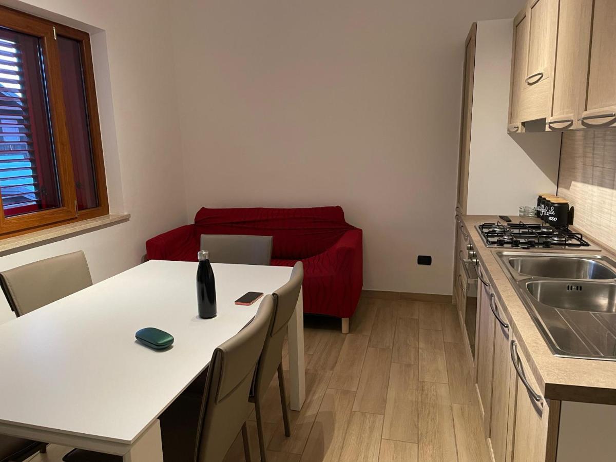 Marta'S Apartment Рокарасо Екстериор снимка